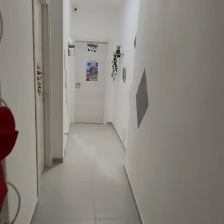 Diego House Duomo Costa بيت ضيافة نابولي