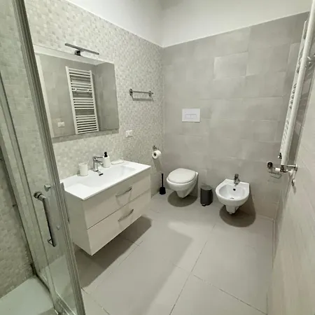 بيت ضيافة Diego House Duomo Costa نابولي