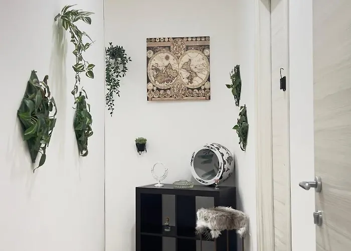 Diego Hause Duomo Costa Napoli